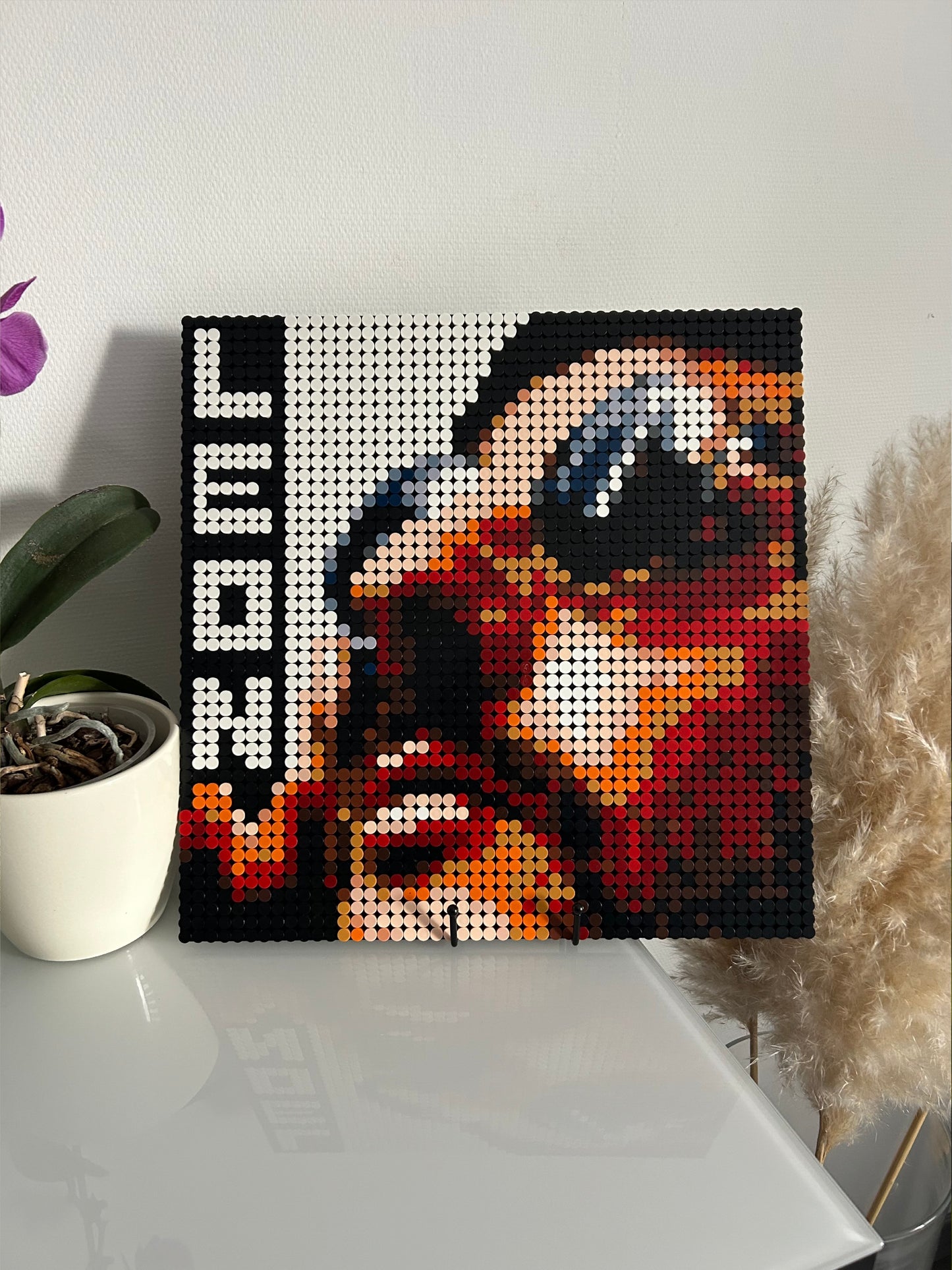 Film LEON – 2 304 pièces - 38,4 × 38,4 cm - Art Mural - compatible LEGO®